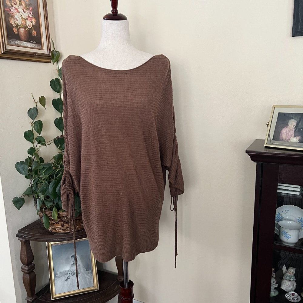 Catwalk Studio Brown Dolman Top sz S NEW